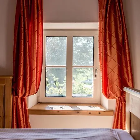 Ferienhof Ederbauer Am Irrsee Gasthof