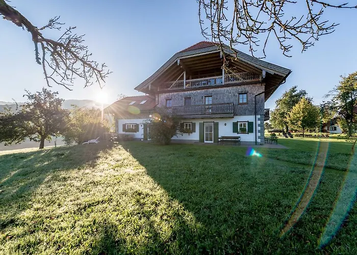 Konukevi Ferienhof Ederbauer Am Irrsee *