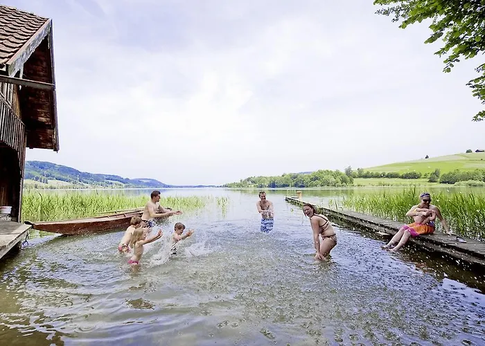 Konukevi Ferienhof Ederbauer Am Irrsee *