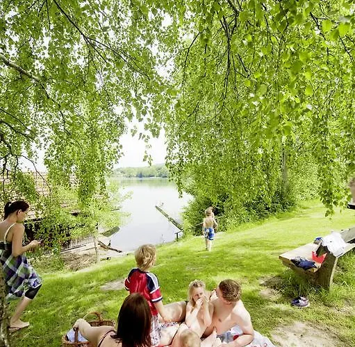 Konukevi Ferienhof Ederbauer Am Irrsee Zell am Moos